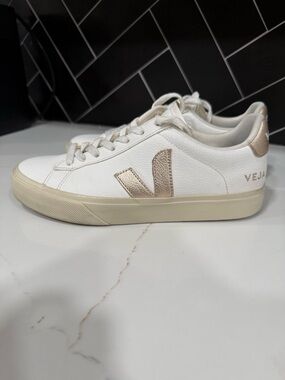 Veja Women’s Campo White/Platine Leather Sneakers